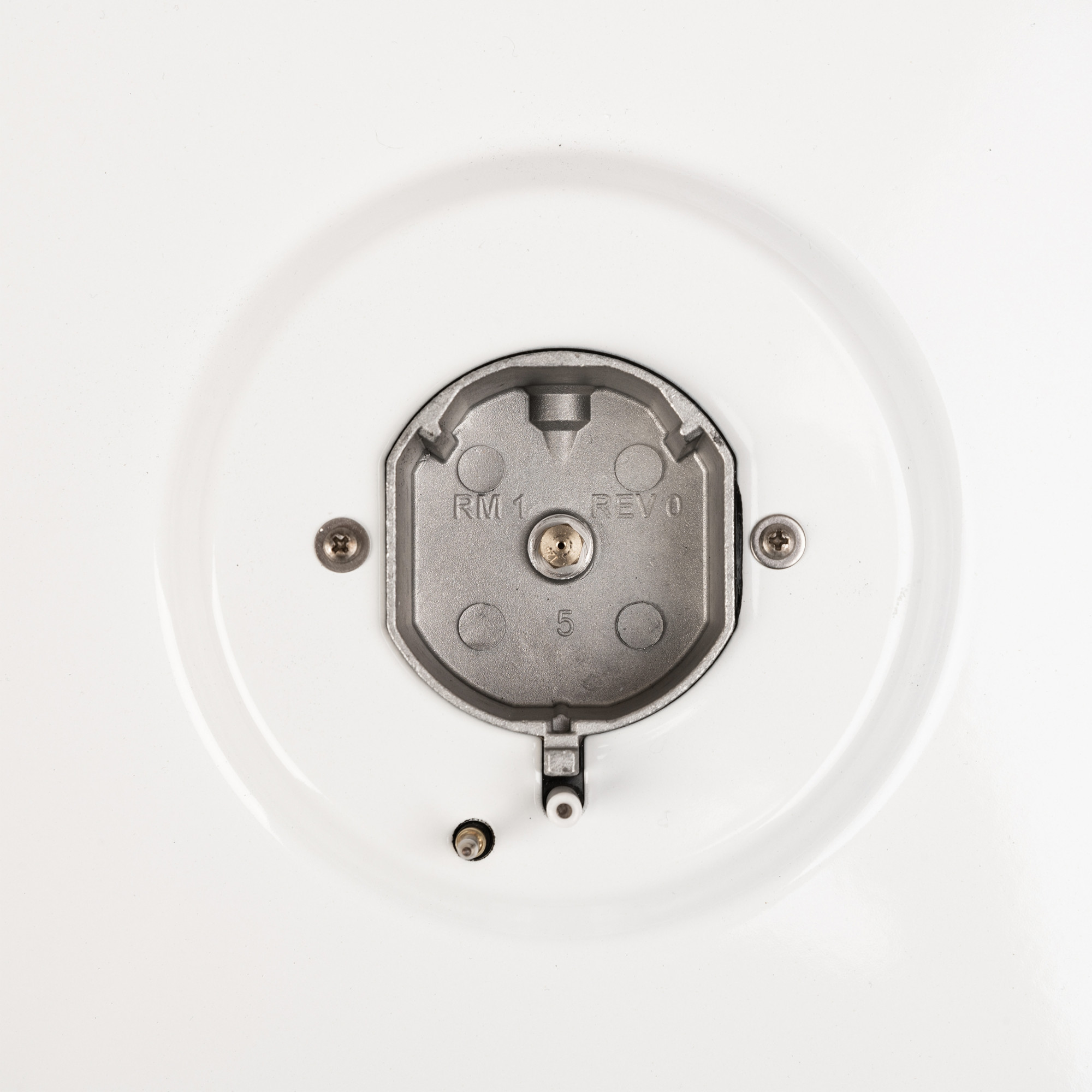 Поверхность газовая на металле PERFELLI HGM 61424 WH (Цвет Белый) - фото 8 Поверхность газовая на металле PERFELLI HGM 61424 WH - фото 8