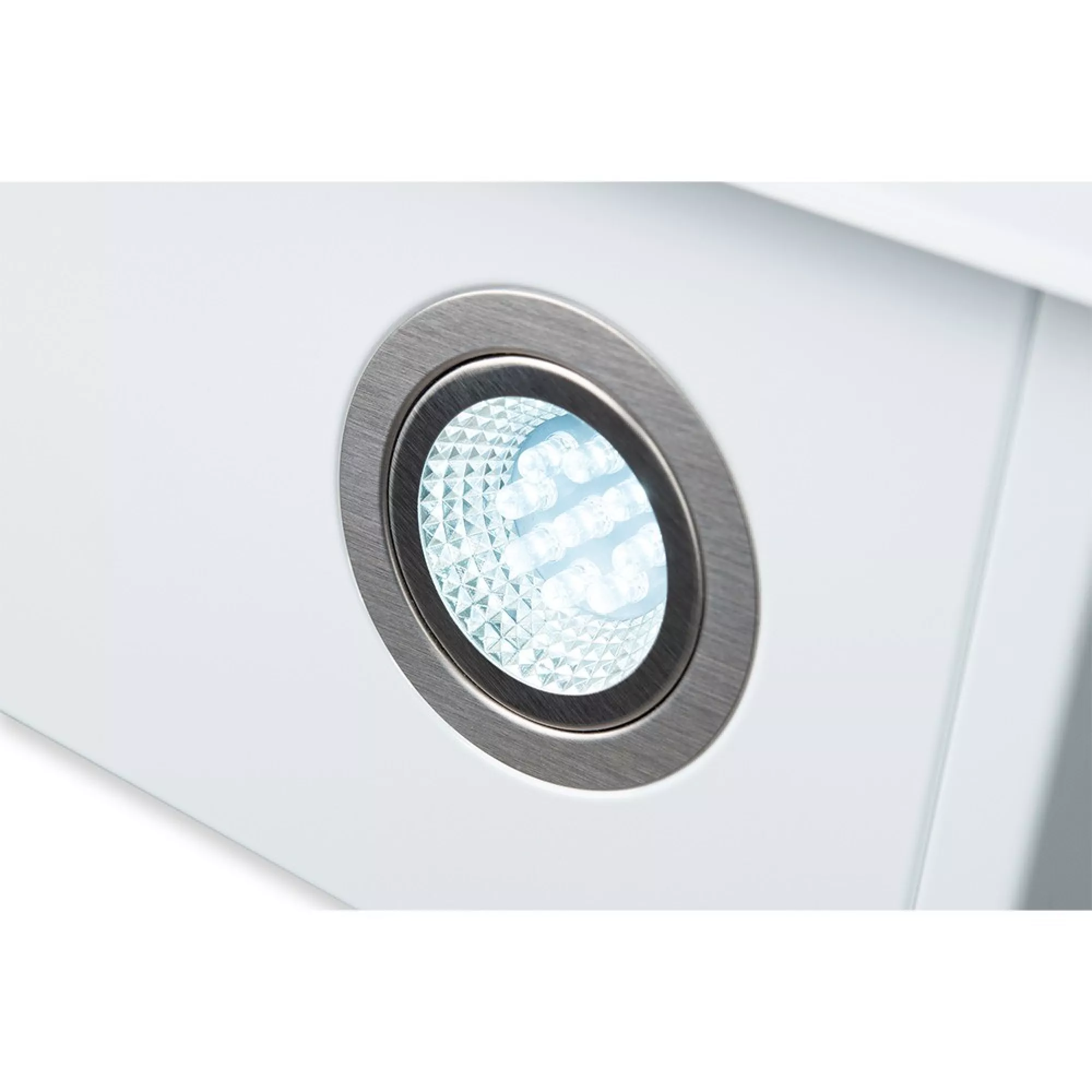 Вытяжка декоративная наклонная MINOLA HVS 6682 WH 1000 LED - фото 6